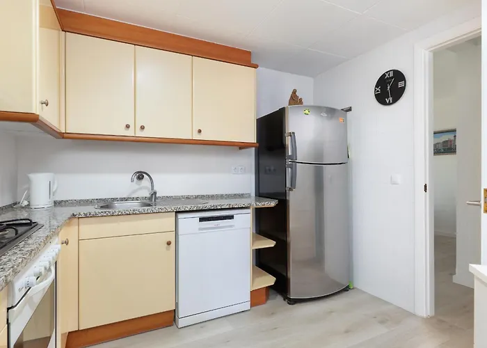 Hauzify I Apartaments SuperBeach