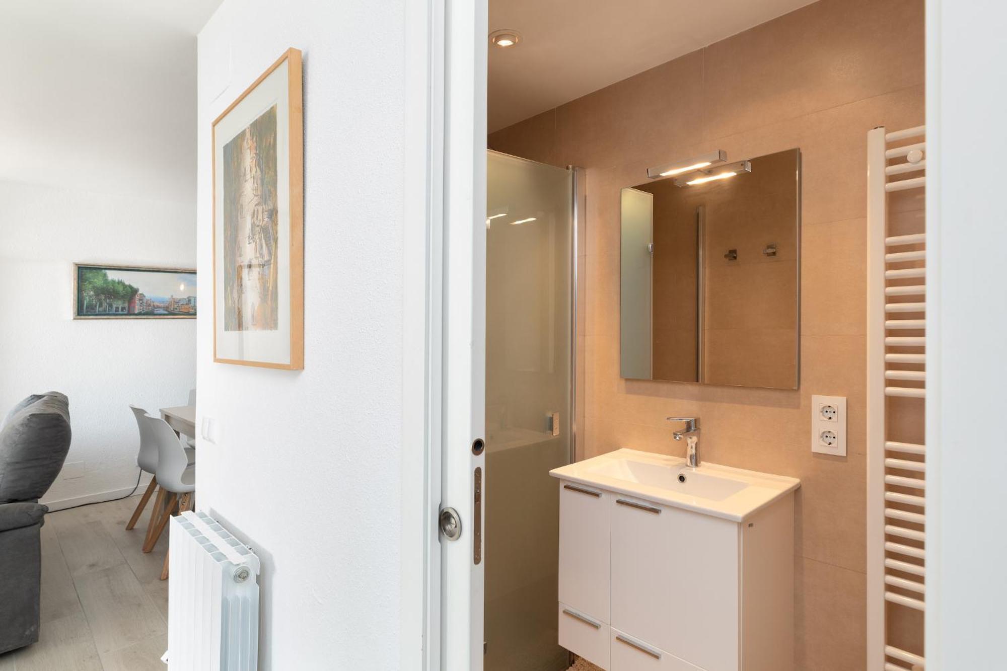 Hauzify I Superbeach Appartement